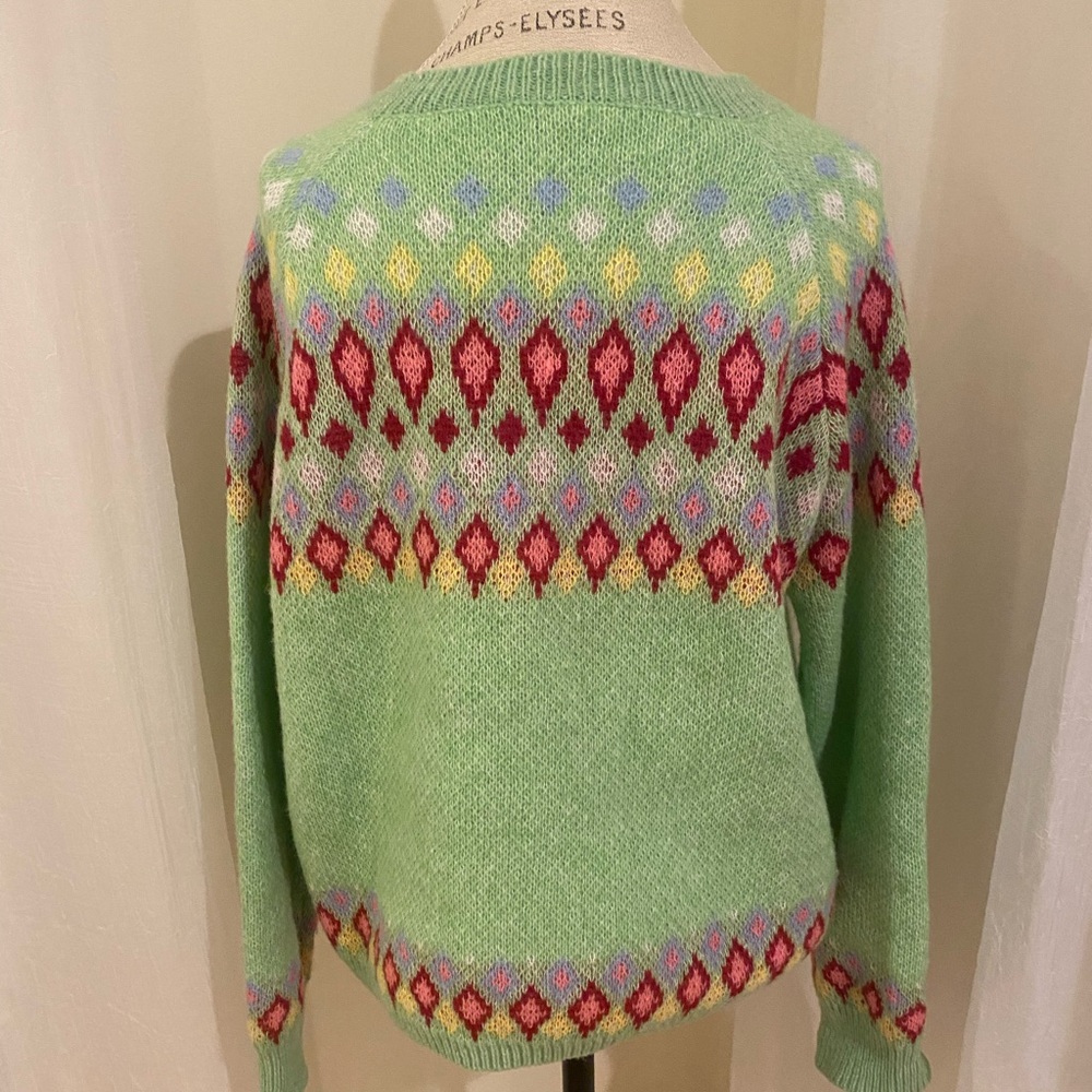 Patterned Green Sweater - image 5